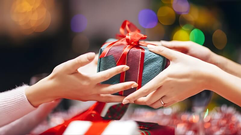 Những món quà không nên tặng cô giáo ngày 8/3 Những món quà không nên tặng cô giáo ngày 8/3