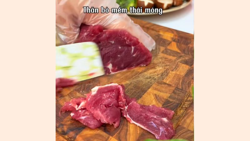 Thái thịt bò
