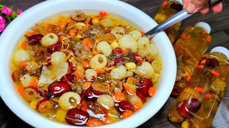 Chè dưỡng nhan 12 vị Chè dưỡng nhan 12 vị