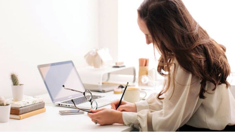 Tuổi Mậu Tý 2008 hợp nghề gì?