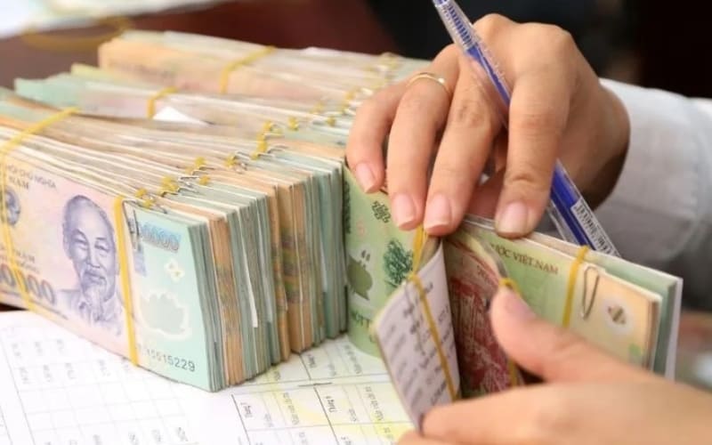 Căn cứ pháp lý xác định tiền thưởng thuộc diện chịu thuế.