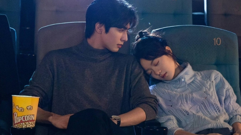 Tôi Như Ánh Dương Rực Rỡ Tôi Như Ánh Dương Rực Rỡ