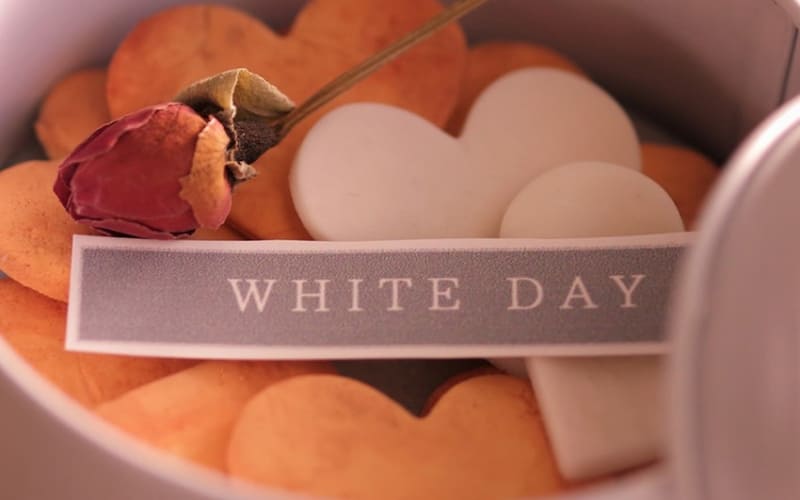 Người nhận quà 14/2 sẽ hồi đáp.