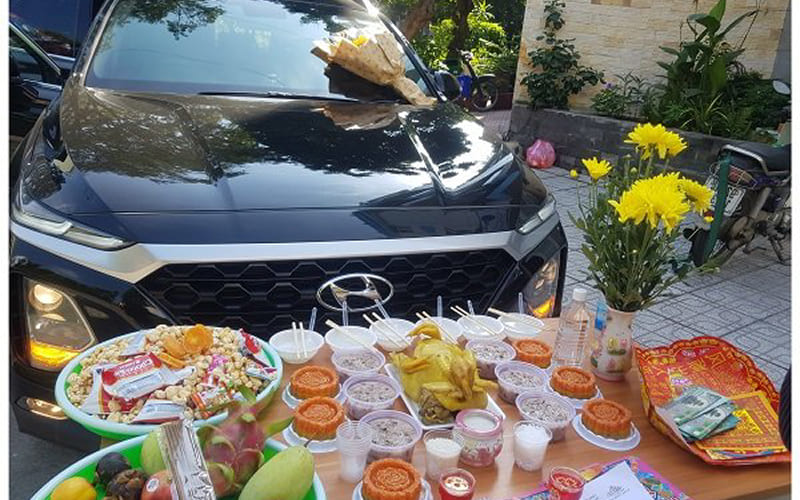 Văn khấn cúng xe mới (mẫu tham khảo)