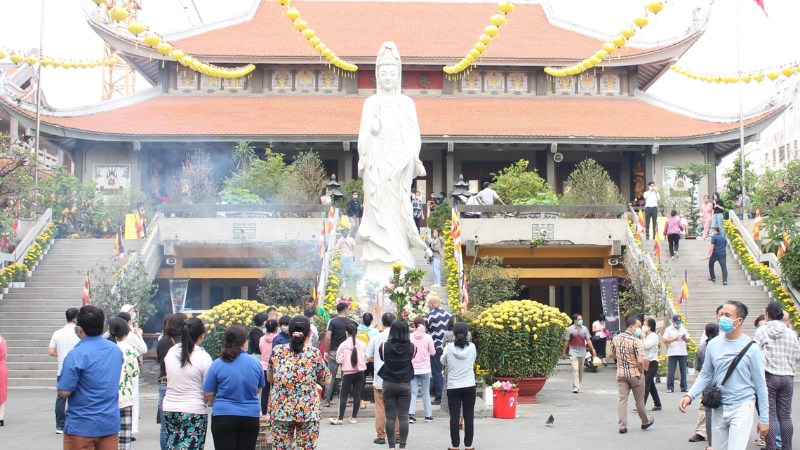 Rằm tháng Giêng diễn ra vào ngày 15 tháng 1 âm lịch hằng năm Rằm tháng Giêng diễn ra vào ngày 15 tháng 1 âm lịch hằng năm