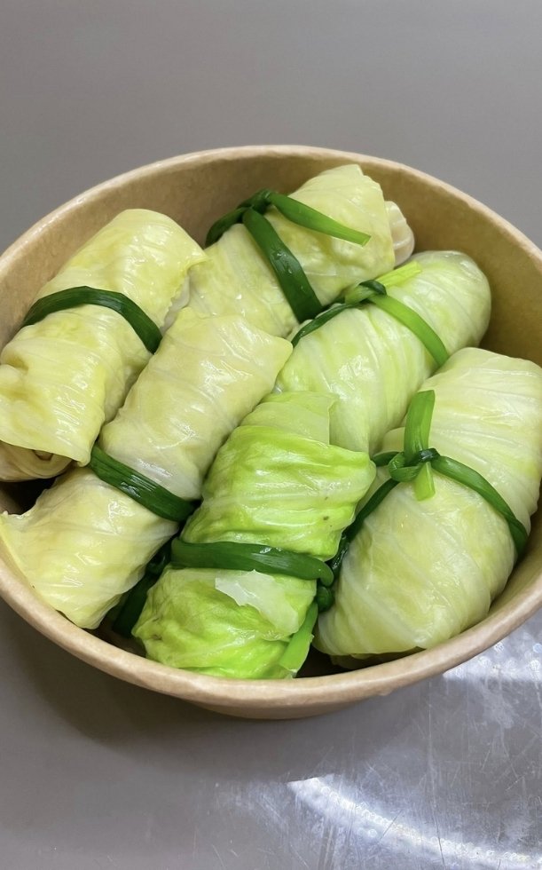 Cách làm bắp cải cuộn thịt hấp thanh mát, nước dùng ngọt thanh