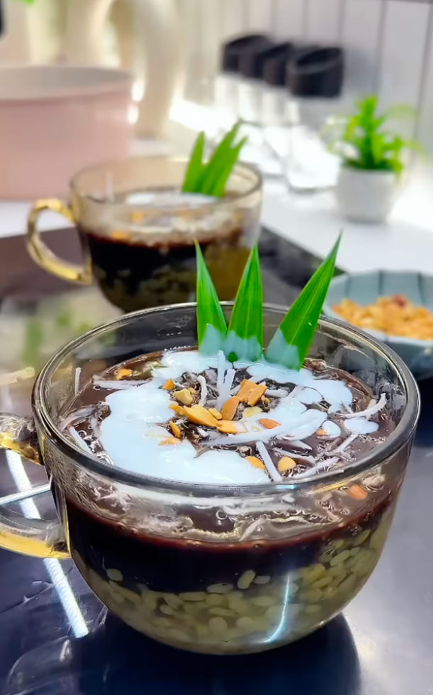 Hướng dẫn nấu chè thập cẩm ngọt dịu, chuẩn vị ngoài hàng