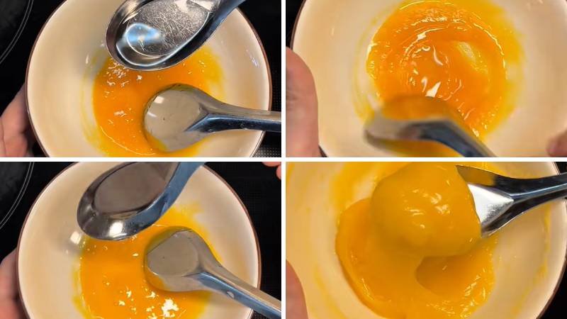 Cho dầu ăn và đánh tan trứng Cho dầu ăn và đánh tan trứng