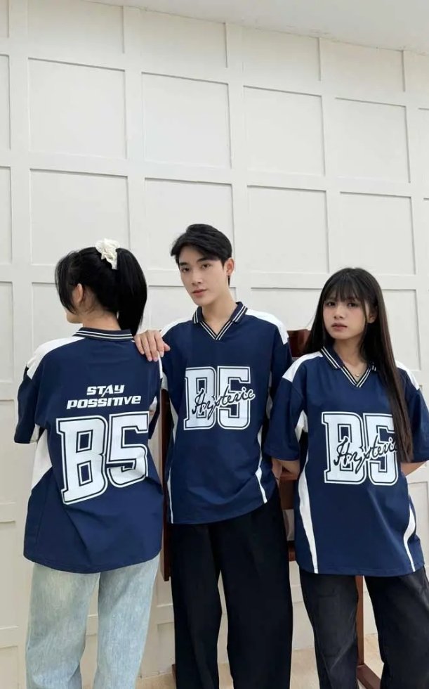 100+ mẫu áo lớp đẹp, độc đáo và hot trend được yêu thích nhất hiện nay