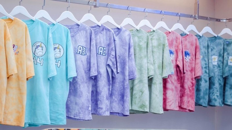 Một số màu áo lớp tie-dye đẹp Một số màu áo lớp tie-dye đẹp