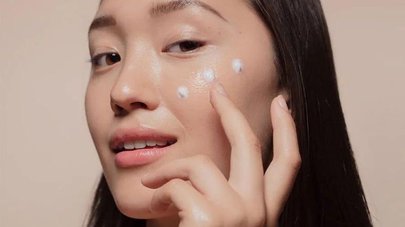 Tác dụng phụ của kem Pond's là gì?