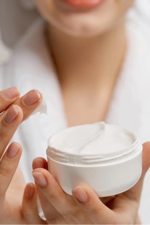 Kem dưỡng Olay và Pond cái nào tốt hơn? So sánh chi tiết nhất