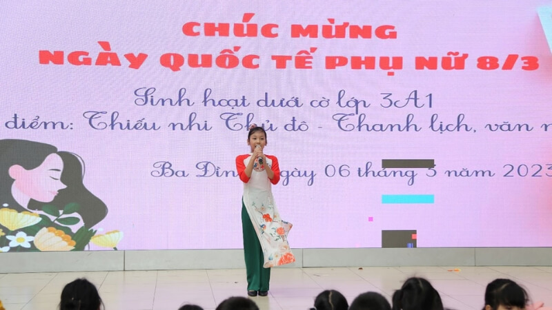 Tổng hợp thơ và danh ngôn hay để lồng ghép vào lời dẫn MC 8/3