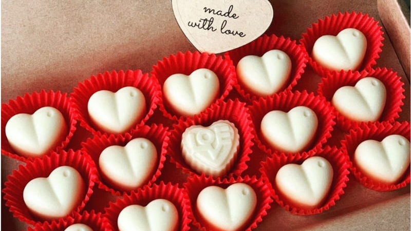 Lựa chọn quà tặng kèm theo thư