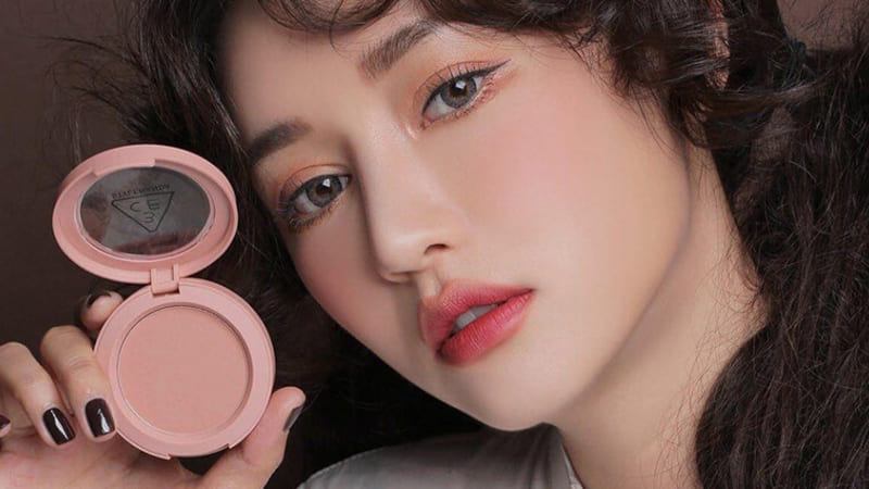 Loại má hồng phù hợp để đánh má hồng thác nước