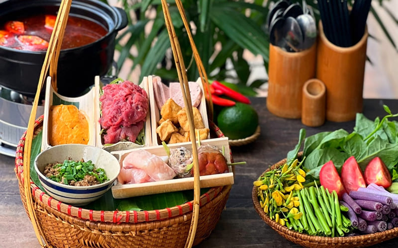 Tám Riêu - Lý Chính Thắng