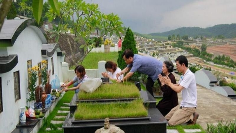 Nên khấn khi đi tảo mộ