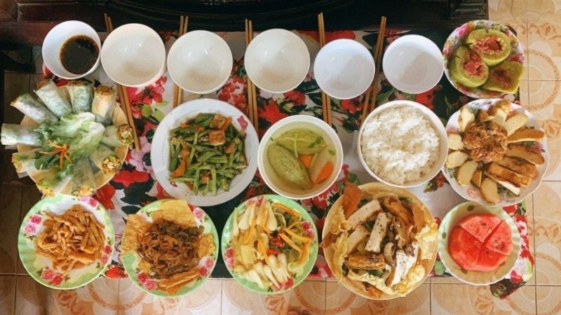 Mâm cúng chay thì không cần gà luộc