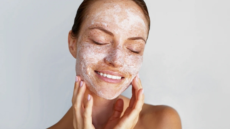 Bạn chỉ nên massage từ 1 - 2 phút