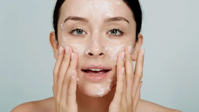 Bạn nên tẩy da chết từ 1 đến 2 lần mỗi tuần