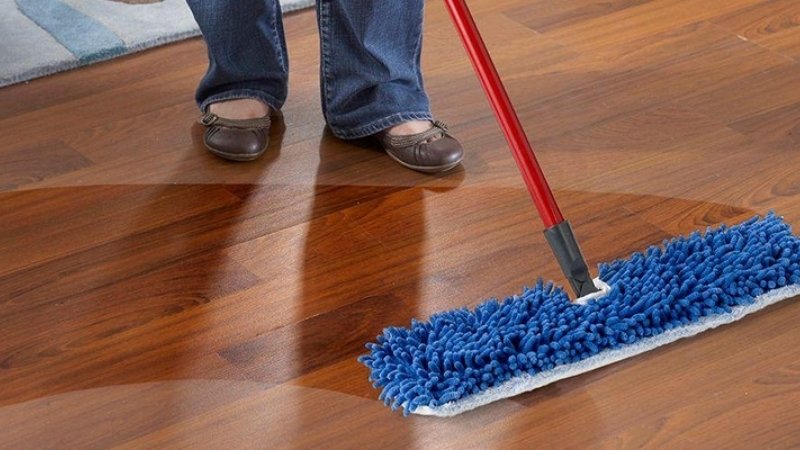 Lau khô sàn nhà