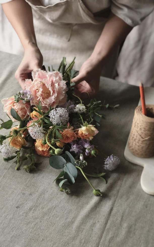 Tổng hợp 6 workshop cắm hoa cho ngày thanh thơi, chữa lành