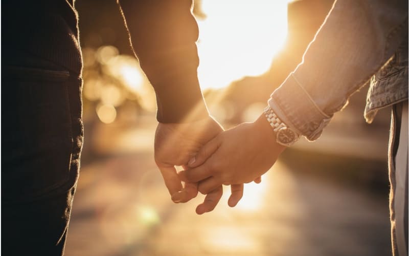 Danh ngôn thể hiện vẻ đẹp hy sinh trong tình yêu.