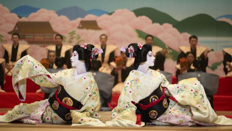 Tóm tắt nội dung phim KoKuho - Quốc Bảo