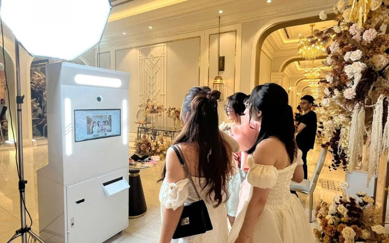 Gói dịch vụ photobooth đám cưới bao gồm những gì?