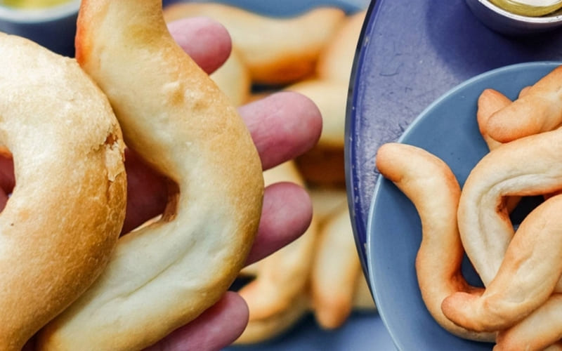 Tên gọi xuất phát từ cách nói vui trên mạng.