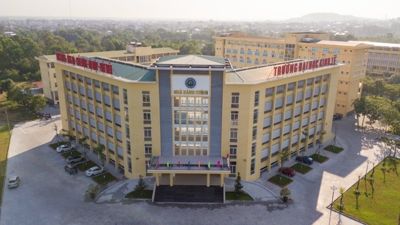 Đại học Kinh tế - Đại học Huế xét học bạ 2026