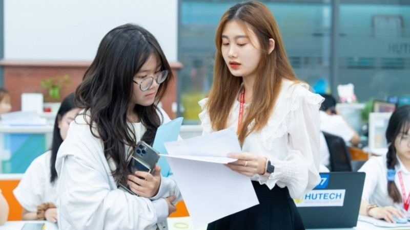 Nộp hồ sơ sớm, làm đẹp học bạ từ lớp 10 và kết hợp thêm các chứng chỉ ngoại ngữ quốc tế