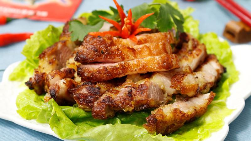 Thịt nạc vai nướng sả quế