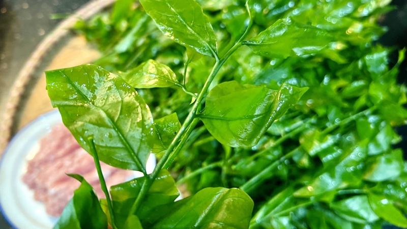 Cách chọn rau sắng tươi ngon