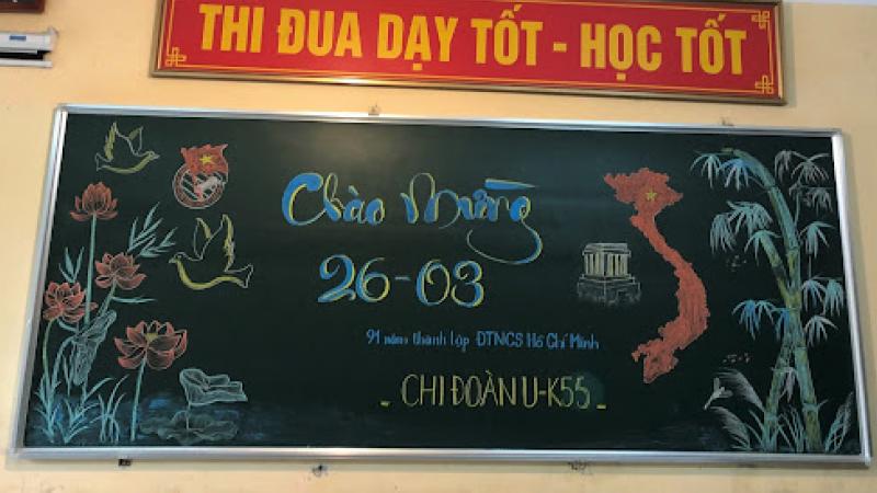 Trang trí bảng 26/3 đơn giản 9