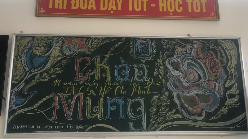 Trang trí bảng 26/3 phong cách nghệ thuật 9