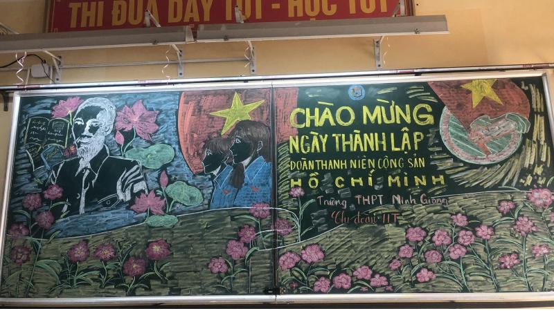 Trang trí bảng 26/3 phong cách nghệ thuật 3