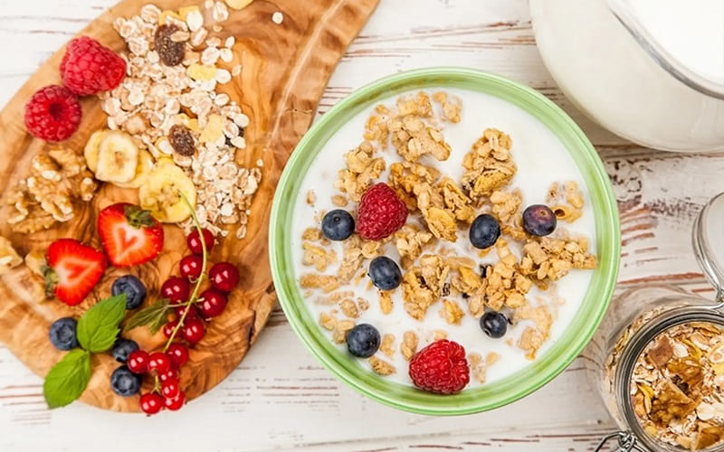 Sự lên ngôi của các siêu thực phẩm mới trong muesli 2026