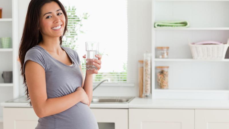 Bà bầu có uống được nước kiềm La Vie + không?