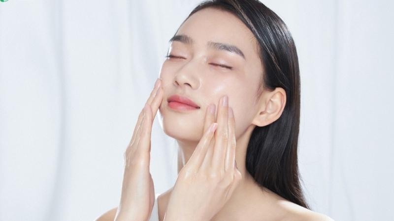 Nước kiềm hỗ trợ làm chậm quá trình lão hóa da