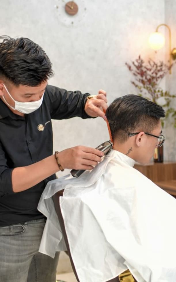 Lịch cắt tóc tháng 4 năm 2026 đẹp, chuẩn phong thủy