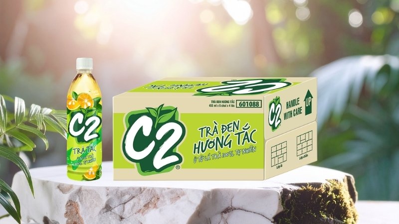 Chiết xuất từ lá trà lên men tự nhiên, kết hợp hương tắc tươi mát và vitamin C có lợi
