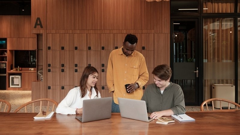 Công thức prompt AI chuẩn cho dân văn phòng