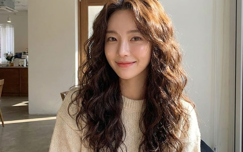 Cách làm tóc bớt xù ngay lập tức Cách làm tóc bớt xù ngay lập tức