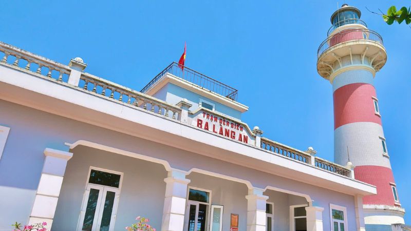 Kinh nghiệm du lịch Trạm đèn biển Ba Làng An Kinh nghiệm du lịch Trạm đèn biển Ba Làng An