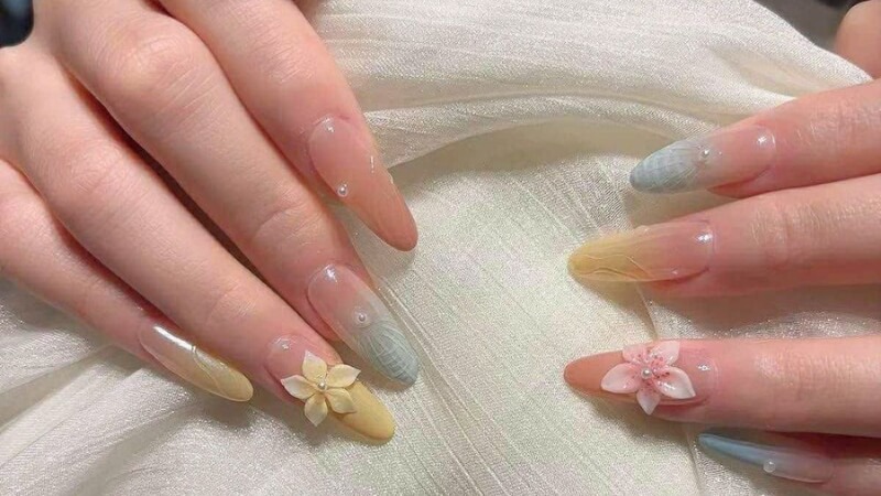 Mẹo giữ nail đẹp khi đi biển