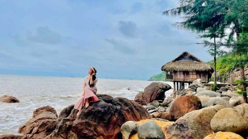 Bạn nên chọn váy phù hợp với điều kiện thời tiết