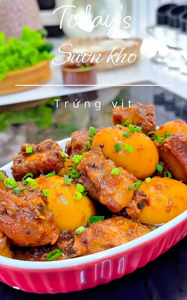 Thử ngay món sườn non kho trứng vừa lạ miệng, lại cực kì thơm ngon