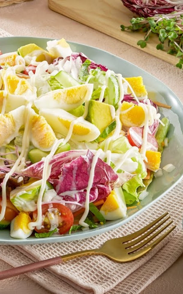 3 cách làm Salad trứng rau củ giảm cân - Công thức sốt trộn ngon bất bại