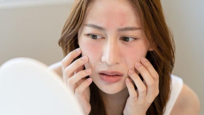 Ai nên và không nên dùng vitamin E cho da mặt?